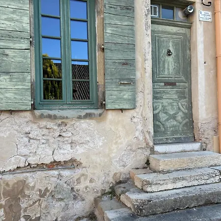 La Tour De Bocsozel Apartment